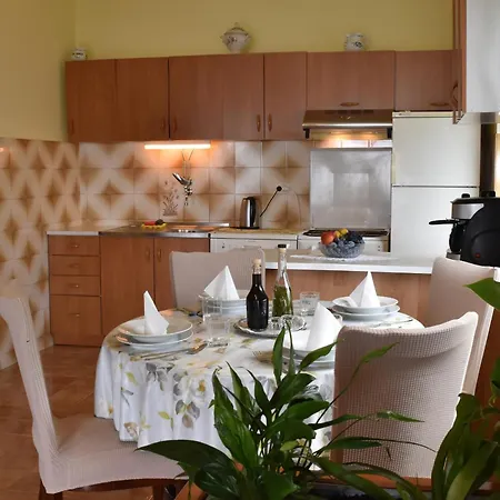 Apartment Persic