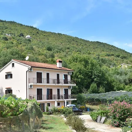 Apartment Persic
