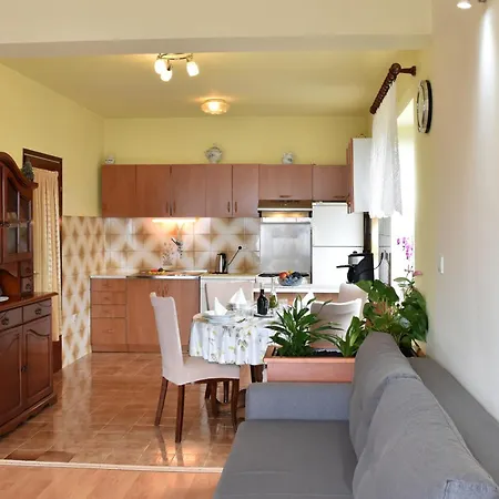 Apartment Persic *